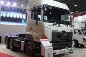 廣汽日野 700系列重卡 450馬力 6×4 牽引車 YC4251SS1EK 廣汽日野 700系列重卡 450馬力 6×4 牽引車 YC4251SS1EK