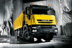 依維柯New Trakker限量版達(dá)喀爾自卸車(chē)