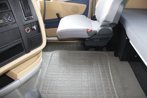 中國重汽 HOWO-T7H 430馬力 牽引車