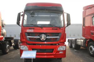 北奔 新款窄車(chē)身牽引車(chē)