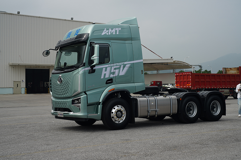 東風(fēng)柳汽乘龍 H5V 460馬力 6x4 輕量化牽引車