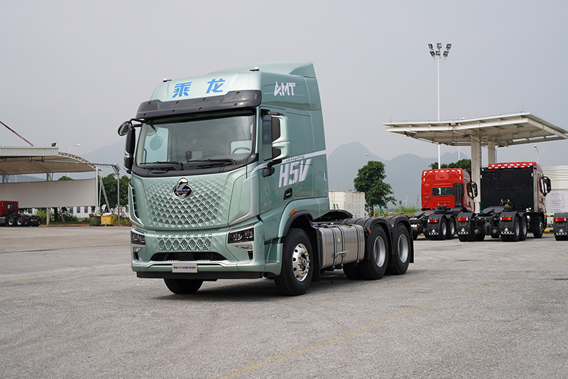 東風(fēng)柳汽乘龍 H5V 460馬力 6x4 輕量化牽引車