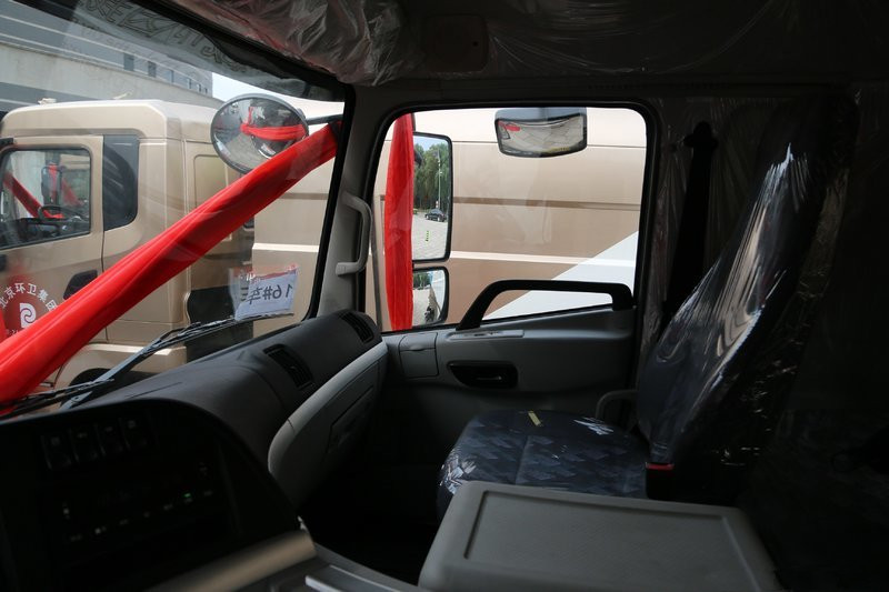 比亞迪 T8 16噸 純電動(dòng)洗掃車(chē)