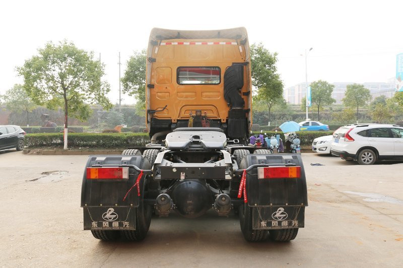 東風(fēng)柳汽 乘龍H7重卡 500馬力 6X4 國(guó)五牽引車(chē)(LZ4253H7DB)