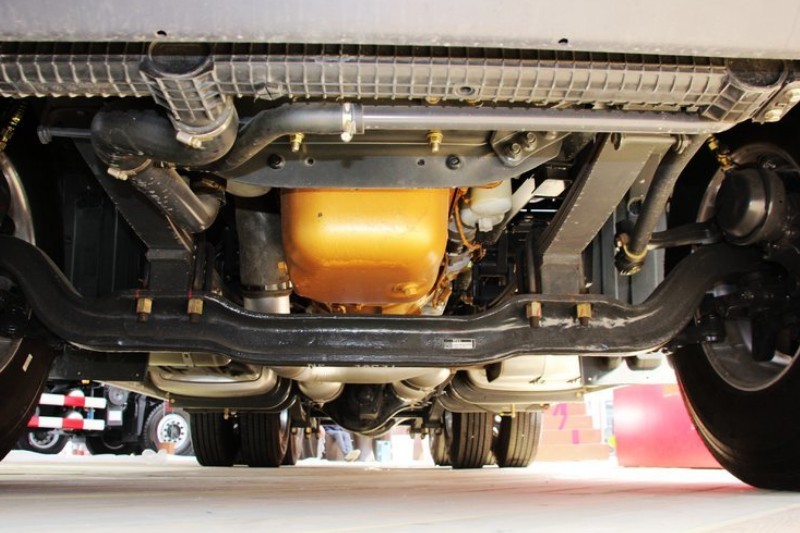 東風柳汽 乘龍T7重卡 520馬力 6X4 國五牽引車(LZ4251T7DB)