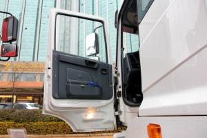 華菱 漢馬H9重卡 420馬力 6X4 國五牽引車(HN4250A43C4M5)