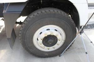 華菱重卡 410馬力 6X4 LNG 國(guó)五牽引車(HN4250NGX38C9M5)