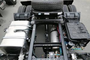 華菱 漢馬H9重卡 420馬力 6X2 國五牽引車(HN4250H33B8M5)