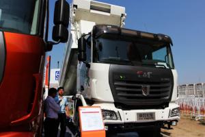 聯(lián)合卡車U340 340馬力 6X4 5.6米LNG 國五 自卸車(SQR3252N6T4)