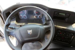 聯(lián)合卡車U340 340馬力 6X4 5.6米LNG 國五 自卸車(SQR3252N6T4)