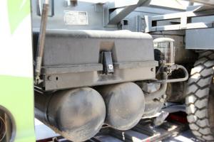 聯(lián)合卡車U340 340馬力 6X4 5.6米LNG 國五 自卸車(SQR3252N6T4)