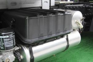 福田 歐曼ETX 6系重卡 380馬力 6X4 國五LNG牽引車(BJ4253SNFCB-AC)