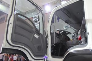 慶鈴 VC46重卡 350馬力 6X4 國四 牽引車(QL4250UKCZ)