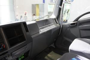 慶鈴 VC46重卡 350馬力 6X4 國四 牽引車(QL4250UKCZ)