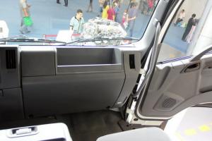 慶鈴 VC46重卡 350馬力 4X2 國四 牽引車(QL4180UJCR)