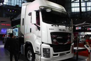 慶鈴 五十鈴巨咖 420馬力 4X2 國(guó)五 牽引車(chē)(QL4180W1KDR)