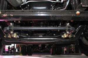 慶鈴 五十鈴巨咖 420馬力 4X2 國(guó)五 牽引車(chē)(QL4180W1KDR)