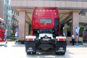 四川現(xiàn)代 致道800W重卡 310馬力 4X2 國五牽引車(CNJ4180KPG36V)