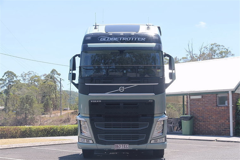 沃爾沃 新FH重卡 540馬力 6X4 國(guó)五牽引車(澳大利亞版)