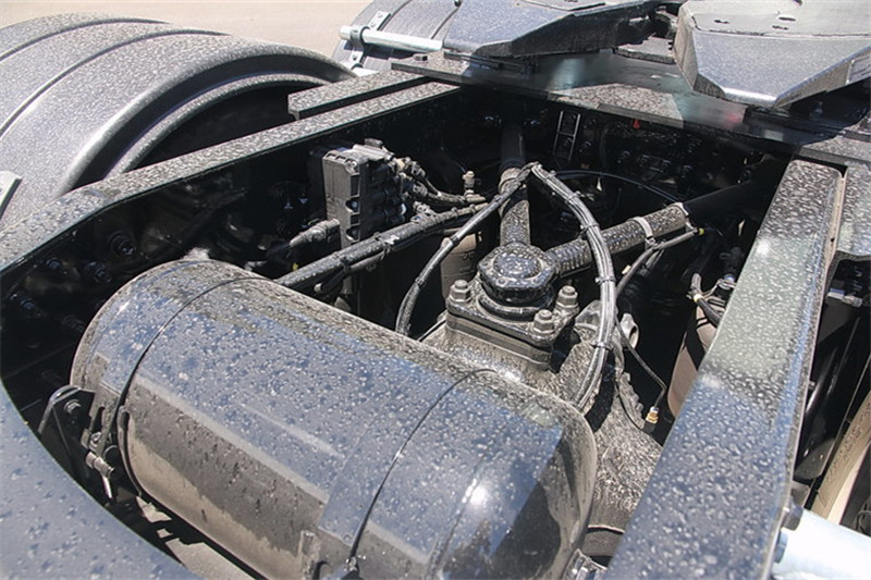 沃爾沃 新FH重卡 540馬力 6X4 國(guó)五牽引車(澳大利亞版)