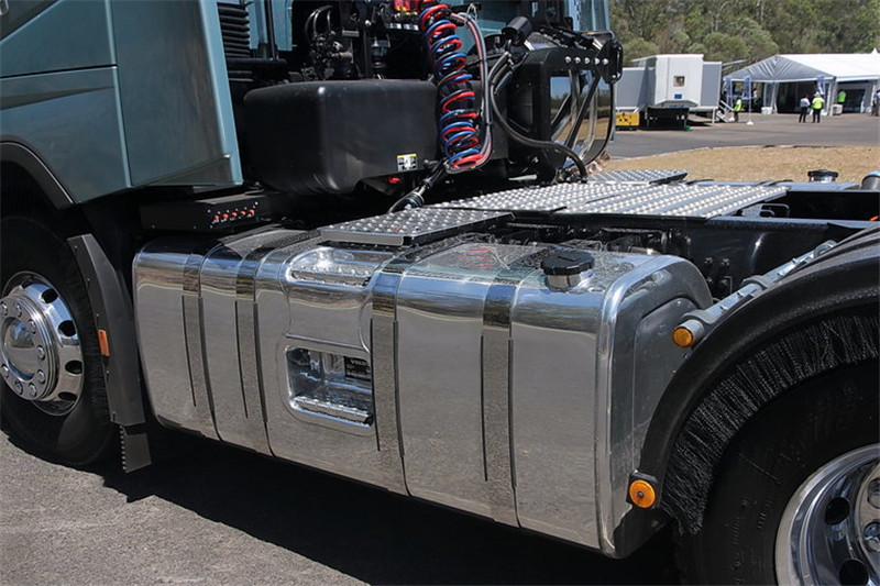 沃爾沃 新FH重卡 540馬力 6X4 國(guó)五牽引車(澳大利亞版)