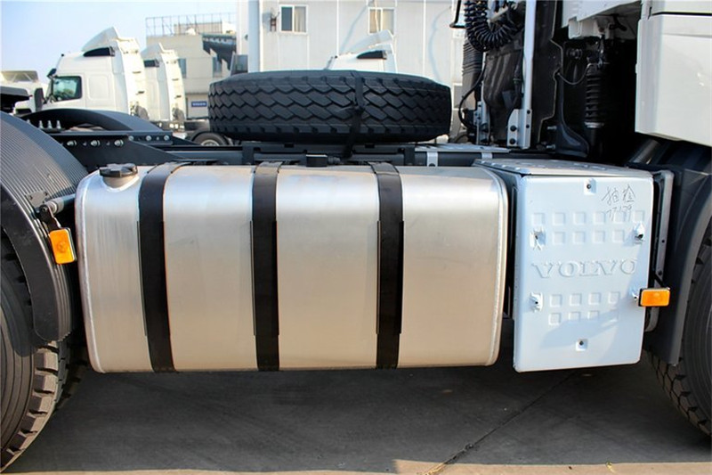 沃爾沃 新FH重卡 540馬力 6X4 國四牽引車(大件車)