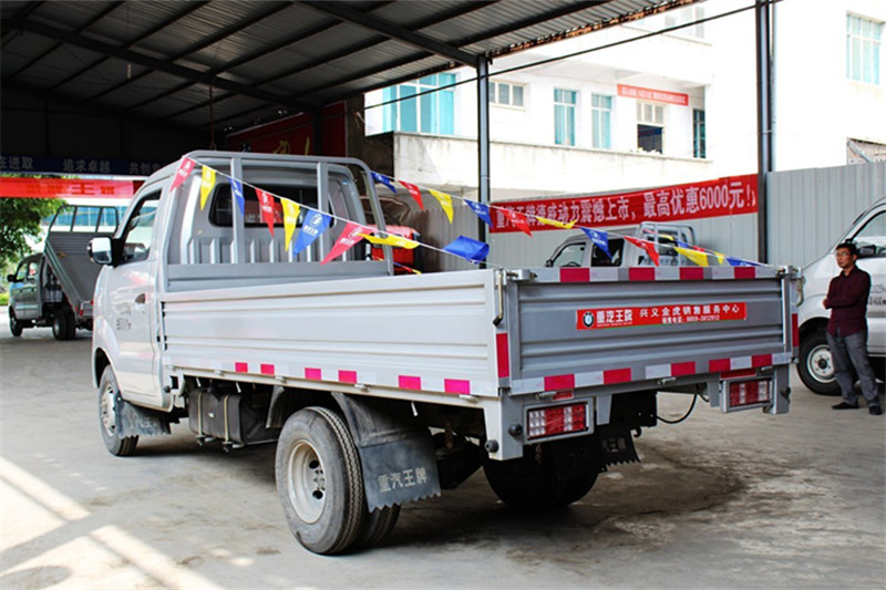 重汽王牌 W1系 2.5L 87馬力 柴油 3.1米 國(guó)四單排欄板微卡(CDW3030N3M4)
