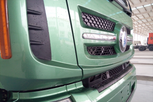 重汽王牌 W5D-M中卡 180馬力 4X2 4.5米 國(guó)四自卸車(8檔)(CDW3161A1N4)