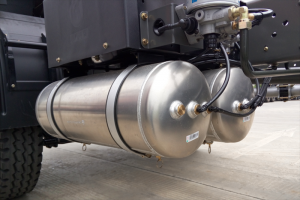 重汽王牌 W5D-M中卡 180馬力 4X2 4.5米 國(guó)四自卸車(8檔)(CDW3161A1N4)