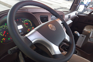 重汽王牌 W5D-M中卡 180馬力 4X2 4.5米 國(guó)四自卸車(10檔)(CDW3161A1N4)