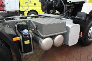 中國重汽 HOWO T6G重卡 380馬力 6X4 國五牽引車(ZZ4257N324WE1)