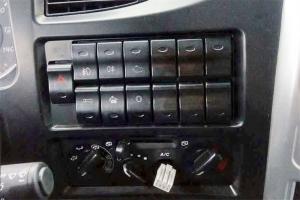 唐駿歐鈴 T7系列 129馬力 3.7米 4X2 國(guó)五自卸車(ZB3041UPD6V)