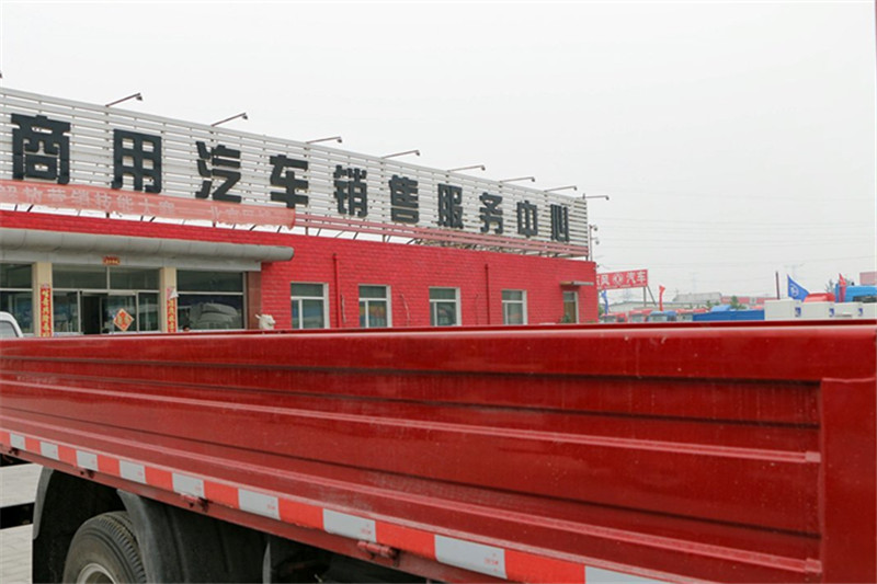 唐駿歐鈴 T1系列 83馬力 4X2 3.7米 國(guó)五單排欄板輕卡(ZB1040KDD6V)