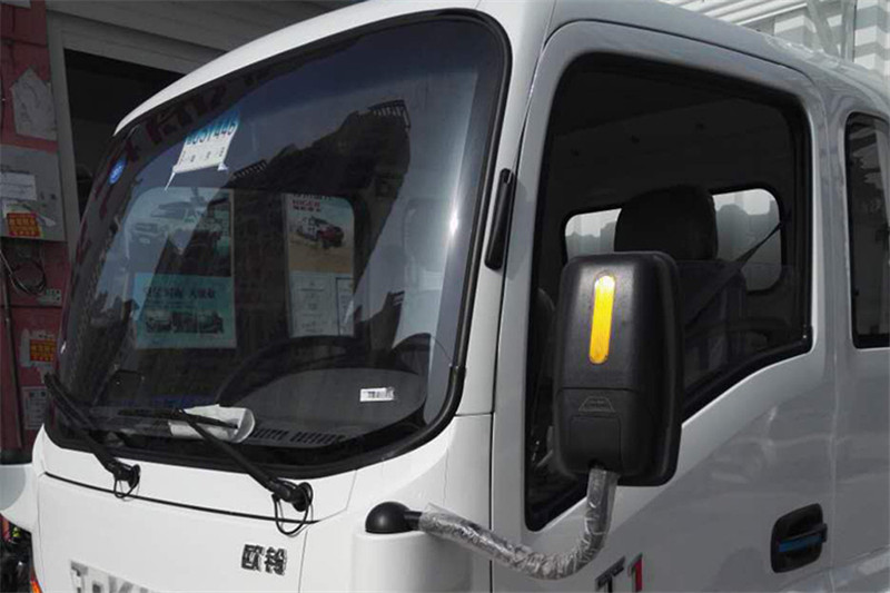 唐駿歐鈴 T1系列 82馬力 3.4米 國(guó)四排半倉(cāng)柵式微卡(ZB5040CCYKPC6F)