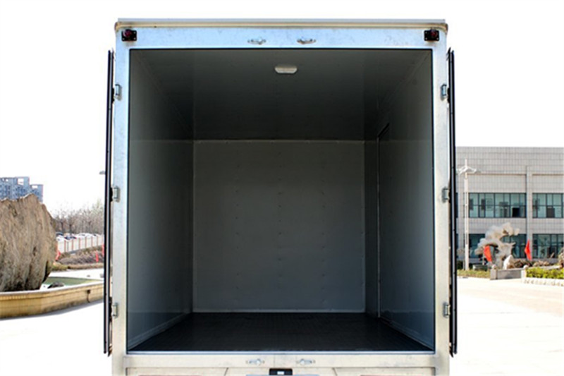 唐駿歐鈴 T1系列 40馬力 4.2米單排廂式微卡(純電動)(ZB5040XXYBEVKDD6)