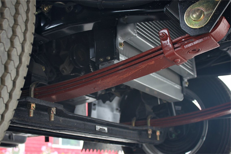 唐駿歐鈴 T1系列 83馬力 4X2 3.7米 國五單排倉柵式微卡ZB5040CCYKDD6V)