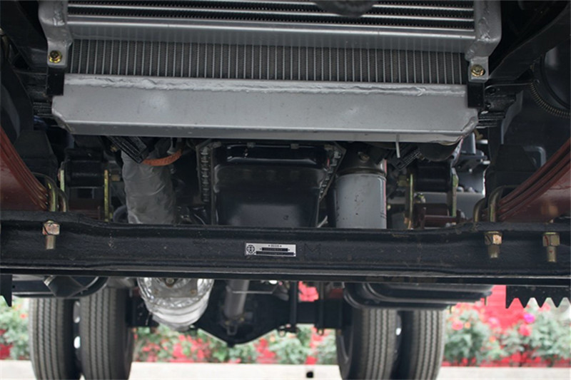 唐駿歐鈴 T1系列 83馬力 4X2 3.7米 國五單排倉柵式微卡ZB5040CCYKDD6V)