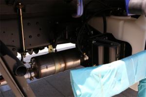 唐駿歐鈴 T6系列 185馬力 6.8米 6X2 國(guó)五排半欄板載貨車(chē)(ZB1250UPQ2V)