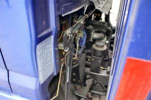 唐駿歐鈴 T1系列 83馬力 4X2 3.7米 國五單排倉柵式微卡ZB5040CCYKDD6V)