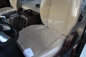 中國重汽 斯太爾D7B重卡 430馬力 6X4 國五 天然氣牽引車(ZZ4253N3841E1LBN)