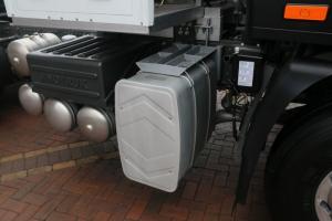 中國重汽 斯太爾D7B重卡 430馬力 6X4 國五 天然氣牽引車(ZZ4253N3841E1LBN)