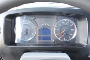 唐駿歐鈴 T7系列 143馬力 4.1米 4X2 國(guó)五單排欄板輕卡(ZB1040UDD6V)