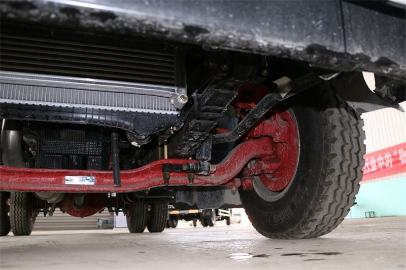 東風 凱普特K6-L 141馬力 4.2米 國五單排倉柵載貨車(EQ5041CCY8BD2AC)