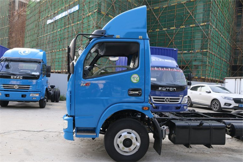 東風(fēng) 凱普特K6 115馬力 4.2米 國(guó)五單排廂式輕卡底盤(EQ5041XXY8BDBAC)