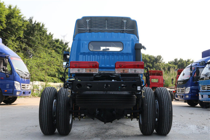 東風(fēng) 凱普特K6 115馬力 4.2米 國(guó)五單排廂式輕卡底盤(EQ5041XXY8BDBAC)