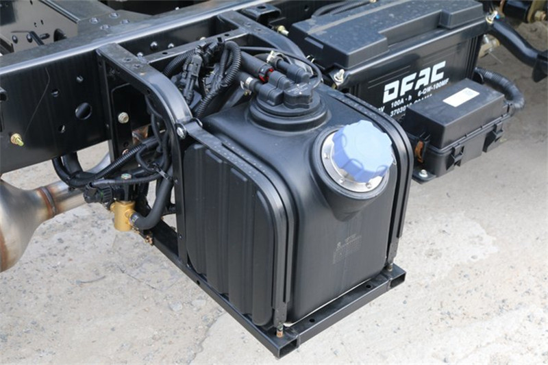 東風(fēng) 凱普特K6 115馬力 4.2米 國(guó)五單排廂式輕卡底盤(EQ5041XXY8BDBAC)