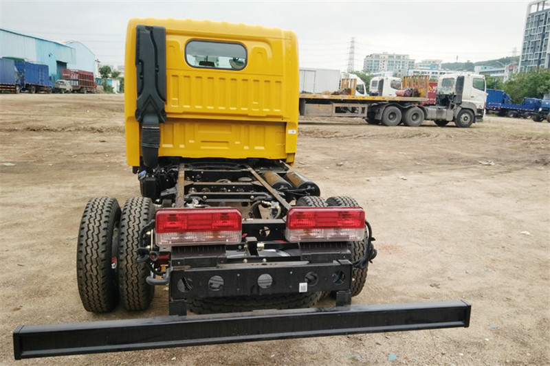 東風 凱普特K6-N 140馬力 3.2米 國五雙排欄板輕卡底盤(EQ1041D5BDF)