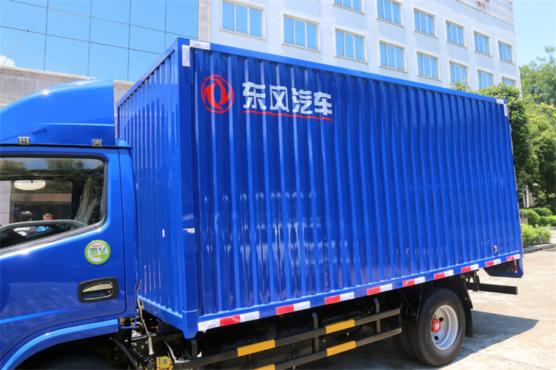 東風(fēng) 2018款 凱普特K6-L 150馬力 4.2米 國(guó)五單排廂式輕卡(EQ5070XXY8BDBAC)