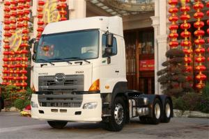 廣汽日野 700臻值系 重卡 金典版 420馬力 6X4國五牽引車(YC4250SS2PK5)