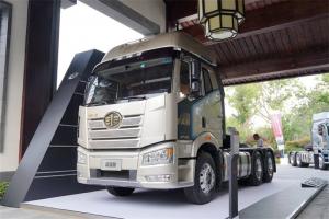 一汽解放 新J6P重卡 榮耀版 550馬力 6X4 國(guó)五牽引車(CA4250P66K25T1A2E5) 一汽解放 新J6P重卡 榮耀版 550馬力 6X4 國(guó)五牽引車(CA4250P66K25T1A2E5)